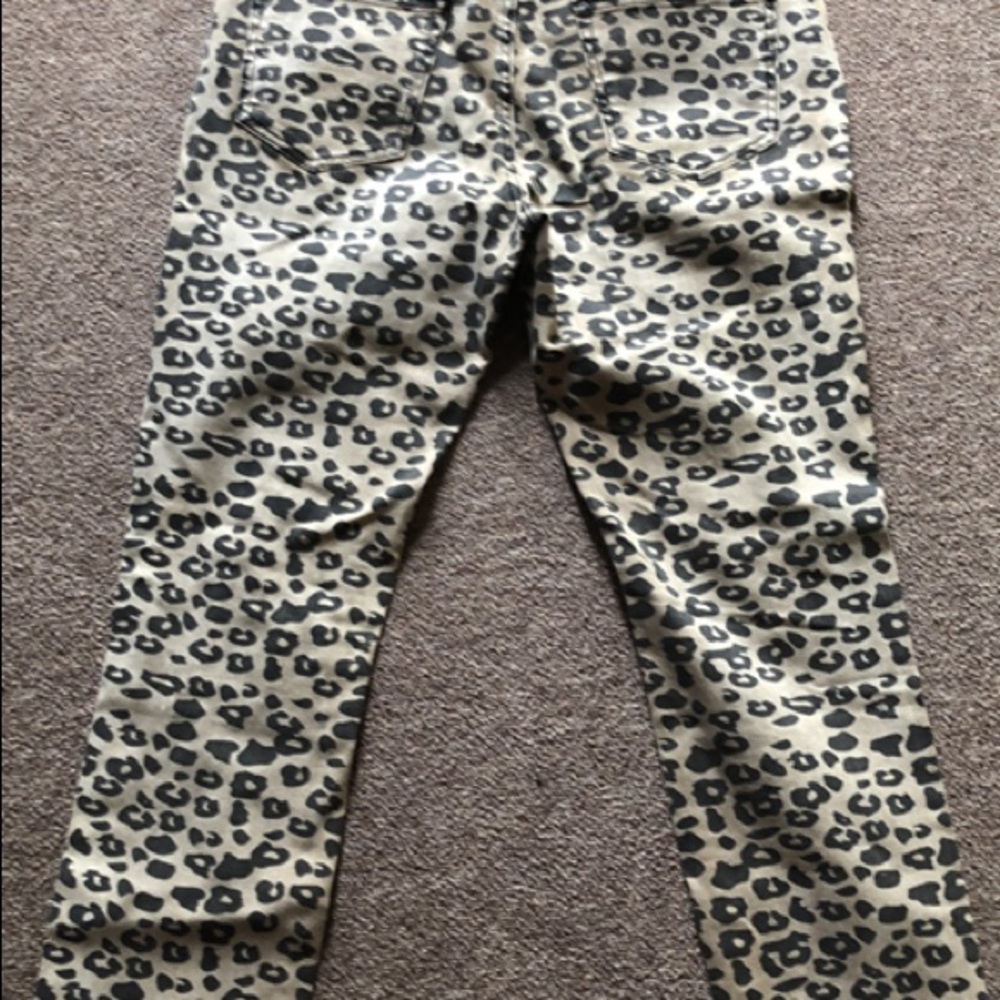 Jeans - Picture 2 of 2